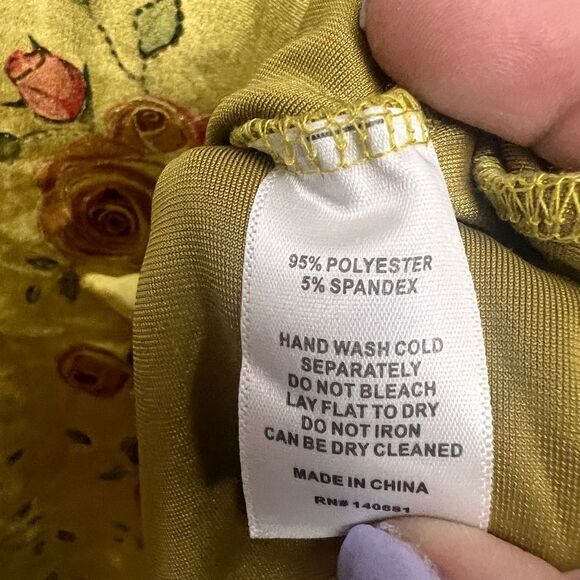 Unique Vintage Chartreuse Red Rose Velvet Wrap Dress - Picture 8 of 12